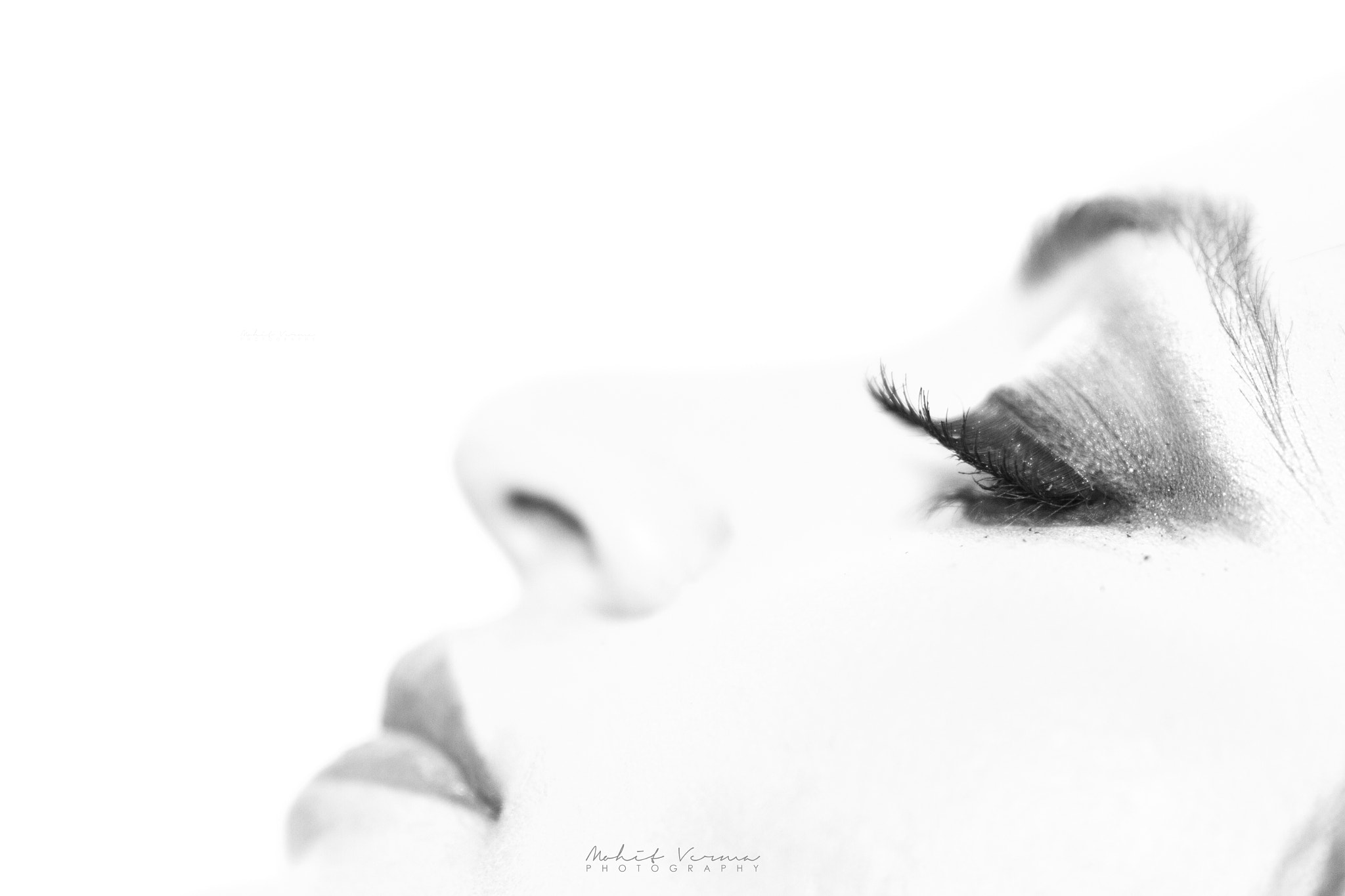Sigma 85mm F1.4 EX DG HSM sample photo. Art of a woman photography