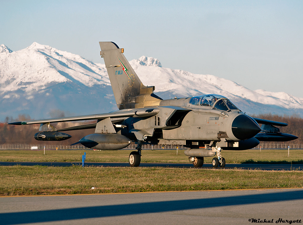 Sony Alpha DSLR-A700 + Sigma 70-300mm F4-5.6 DL Macro sample photo. Tornado ids photography