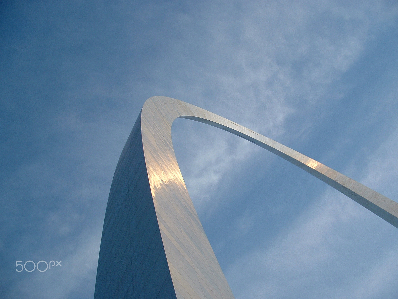 Fujifilm FinePix S3000 sample photo. The st. louis gateway arch photography
