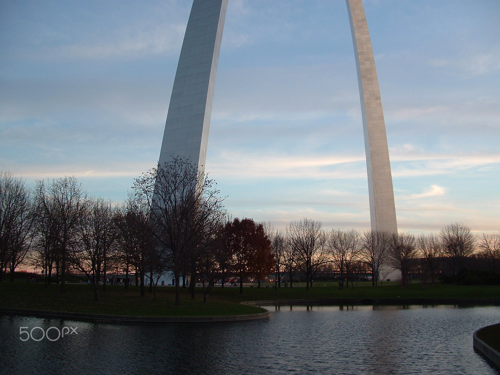 Fujifilm FinePix S3000 sample photo. The st. louis gateway arch photography