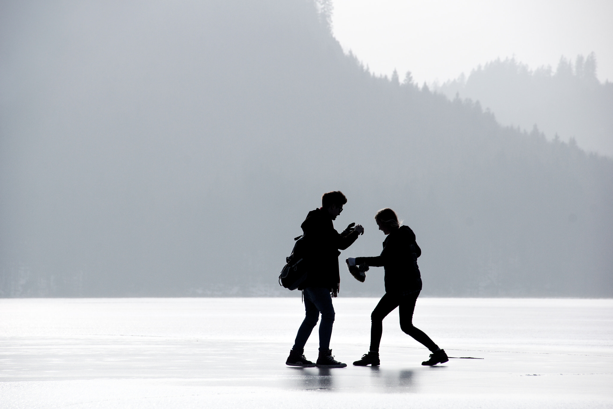 Sony SLT-A65 (SLT-A65V) + DT 18-270mm F3.5-6.3 sample photo. Frozen lake at füssen photography