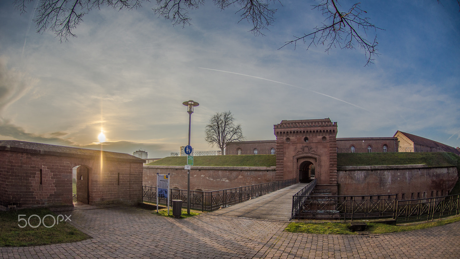 Nikon AF DX Fisheye-Nikkor 10.5mm F2.8G ED sample photo. Germersheim photography
