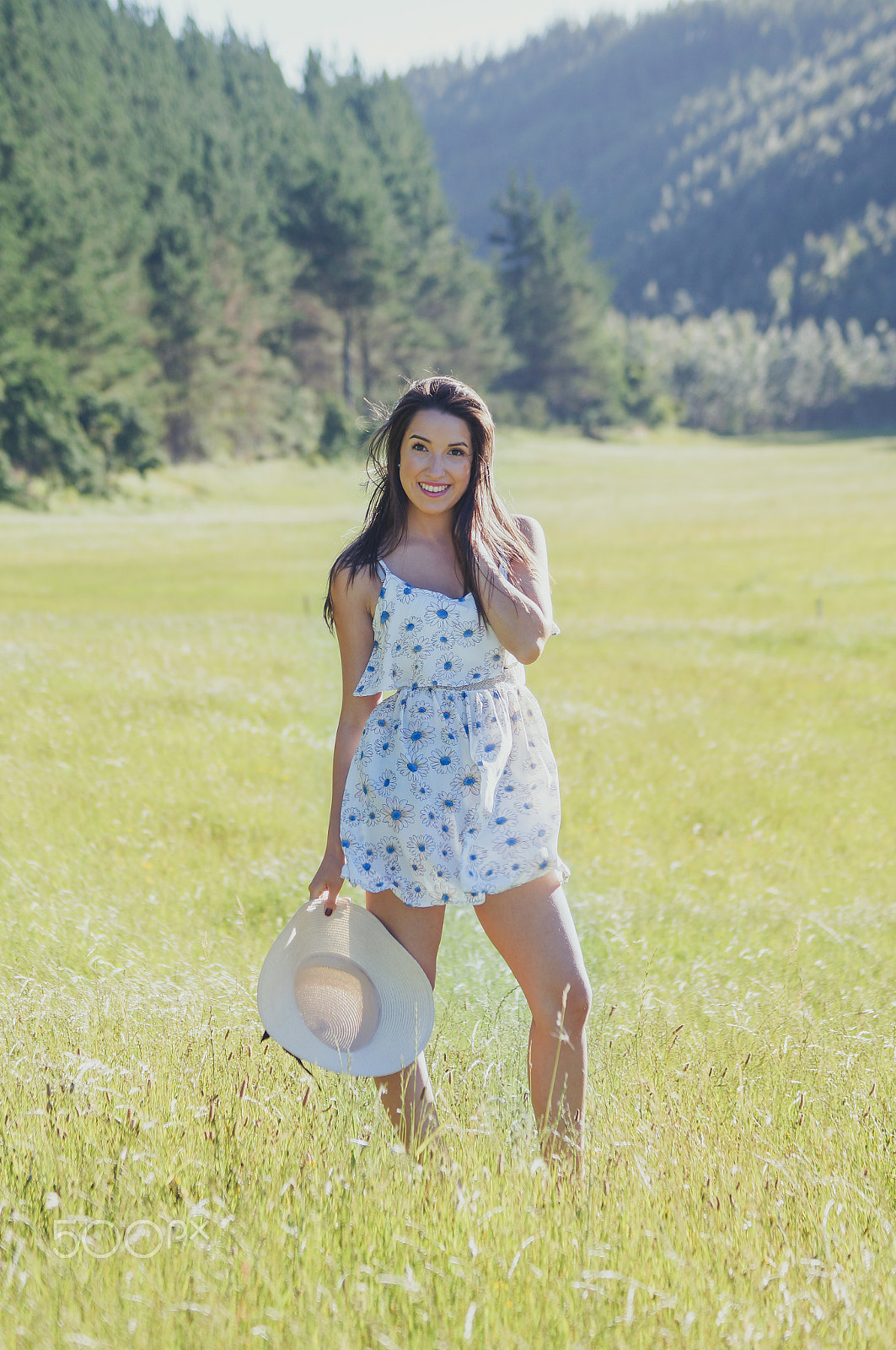 Sony SLT-A37 + Sony DT 55-200mm F4-5.6 SAM sample photo. Model: daniela photography