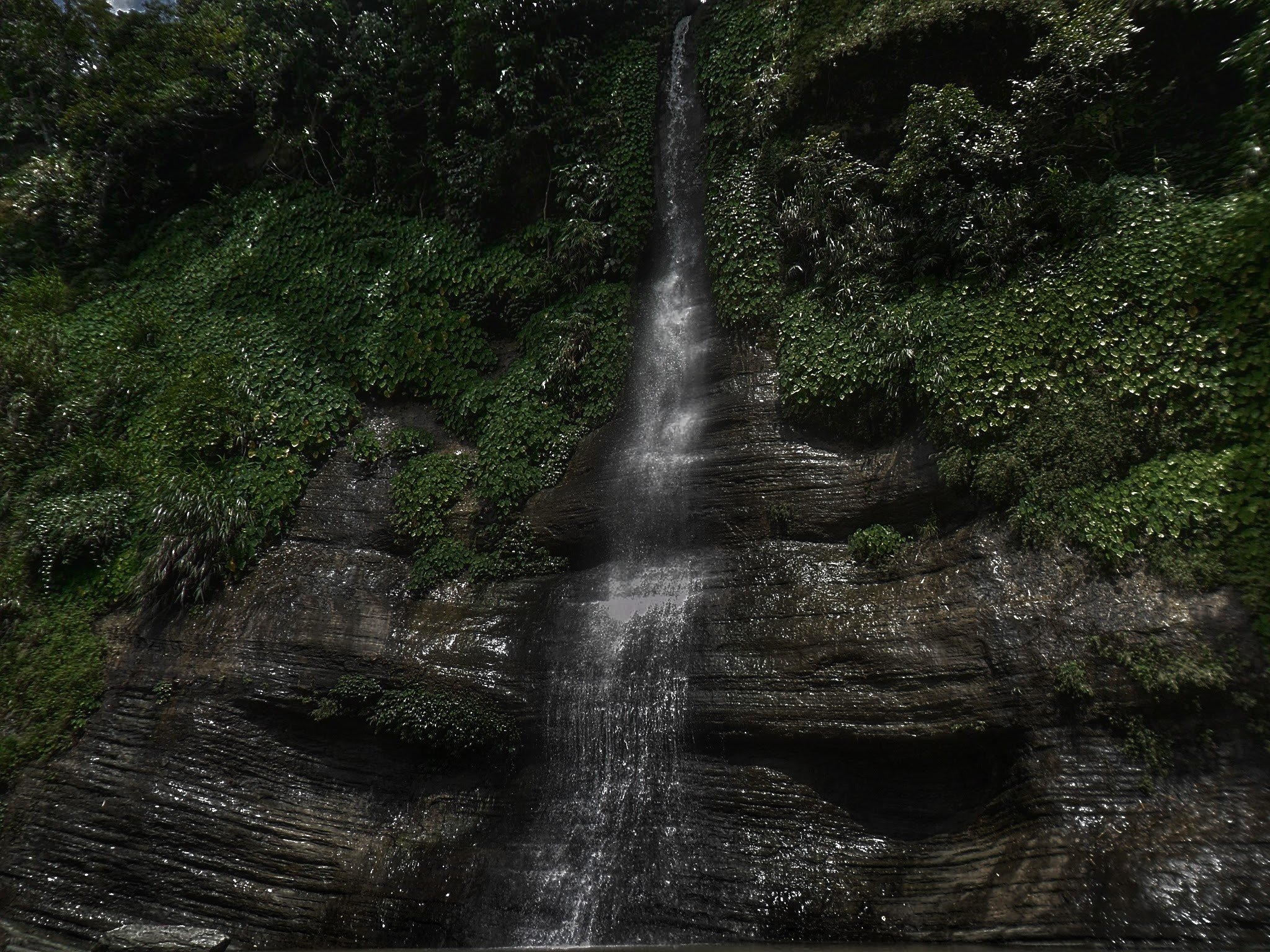Samsung PL20,PL21 / VLUU PL20,PL21 sample photo. Eco park chittagong waterfalls photography