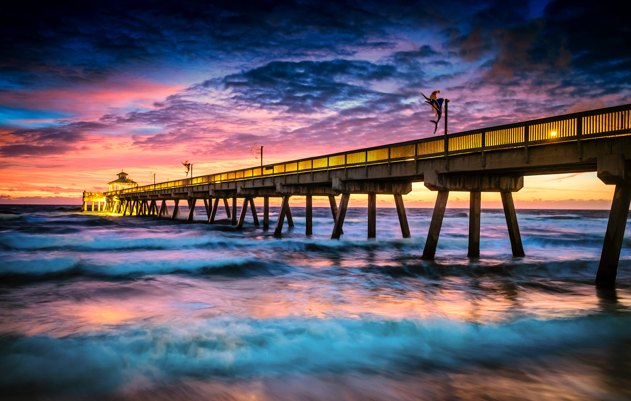 Fujifilm X-E1 + Fujifilm XF 23mm F1.4 R sample photo. Deerfield beach fishing pier photography