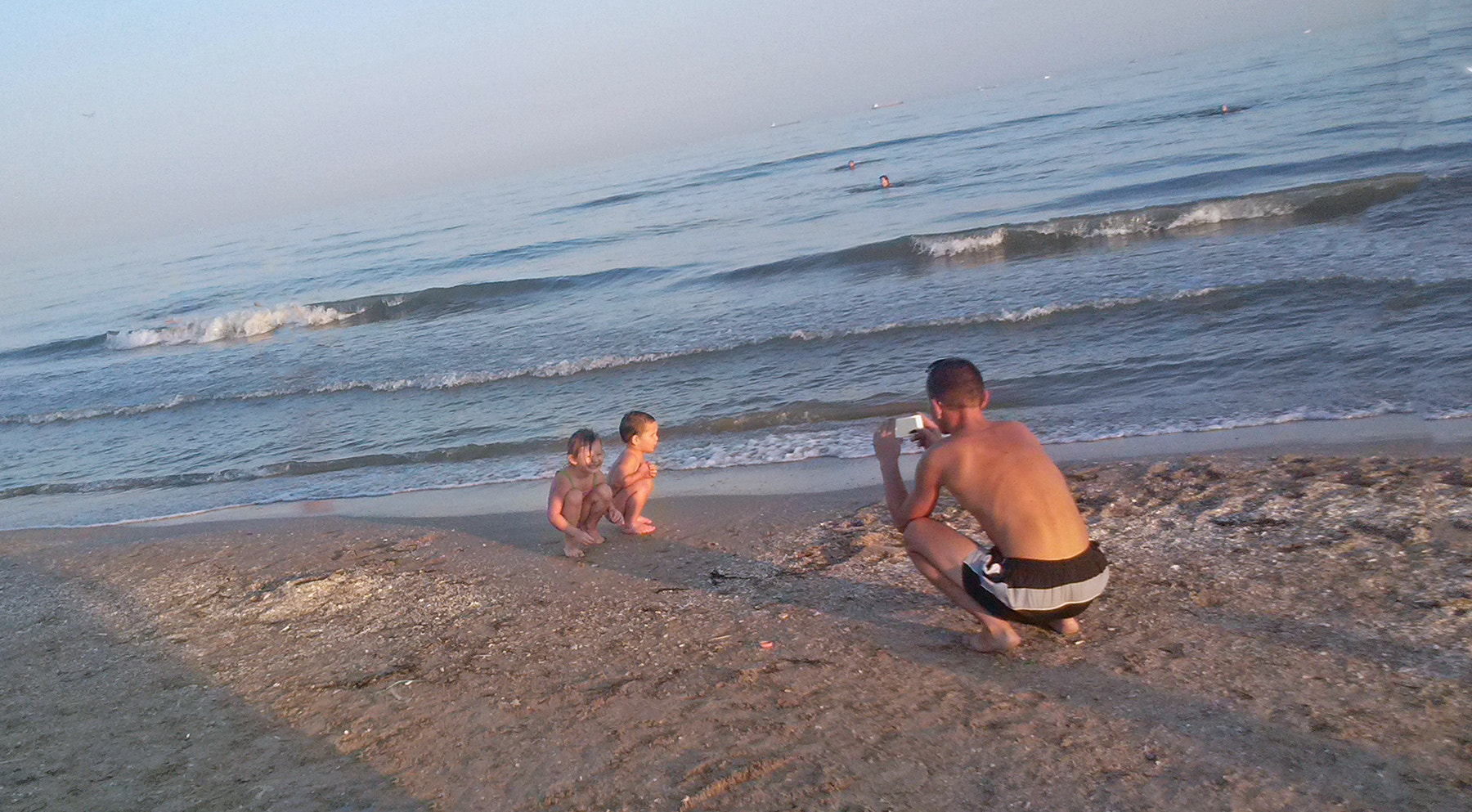 LG Optimus L5 sample photo. Pair - children photography