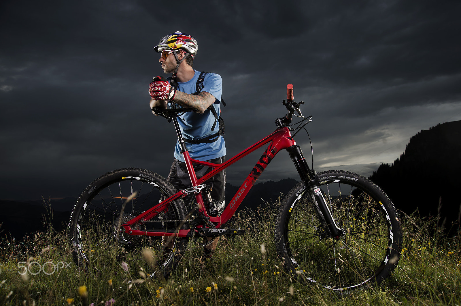 Nikon AF Nikkor 24-85mm F2.8-4D IF sample photo. Tomas slavik - portrait photography