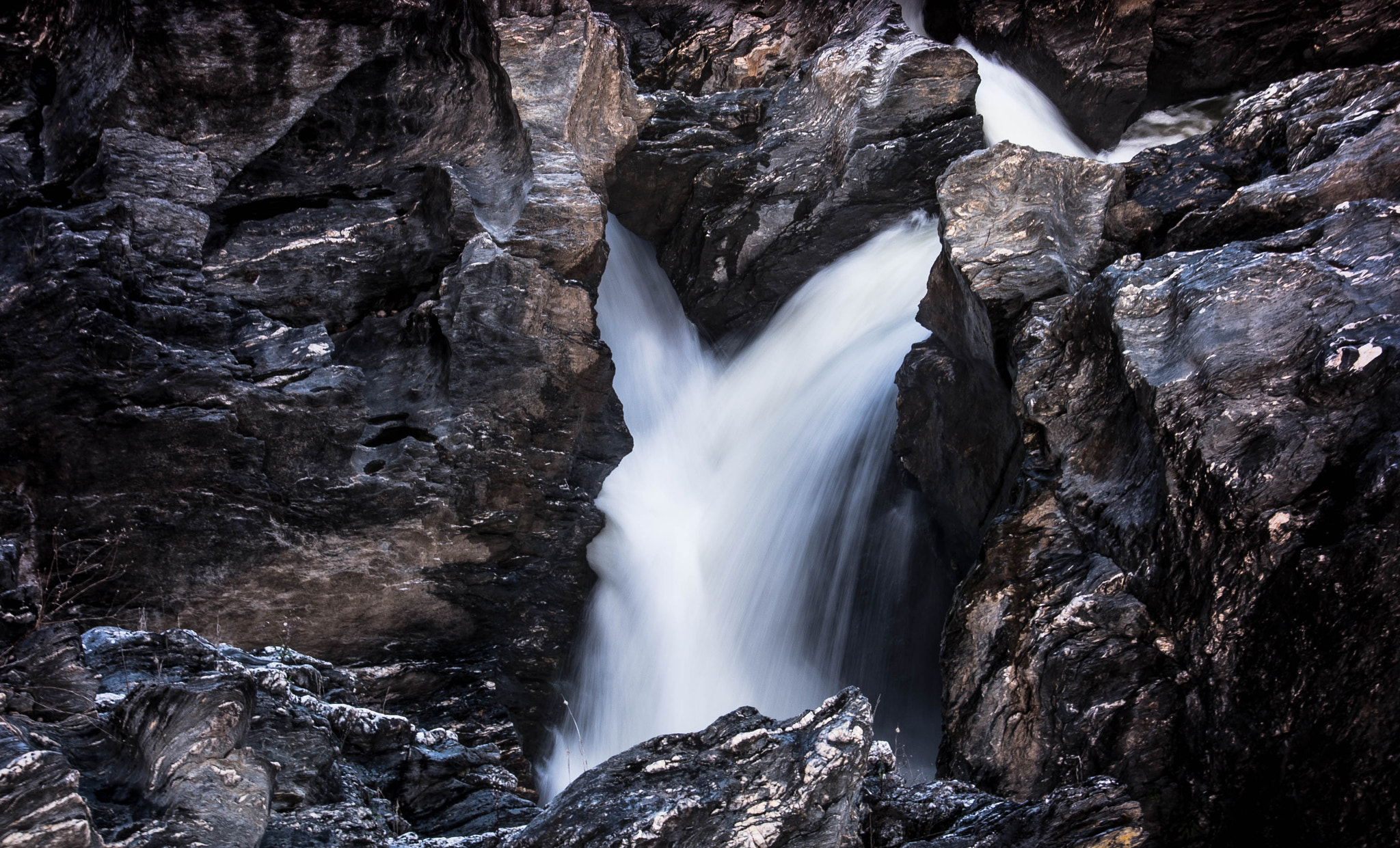 Sigma 18-200mm F3.5-6.3 II DC OS HSM sample photo. Falls photography