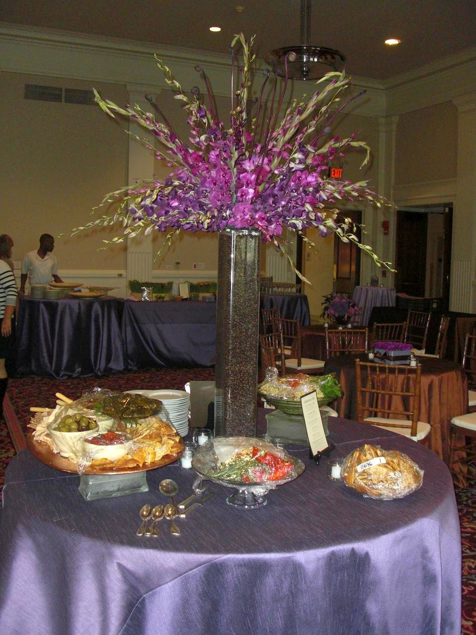 CASIO EX-S10 sample photo. Ideas for wedding reception centerpieces photography