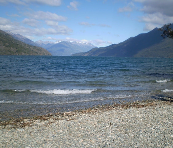 Olympus FE220,X785 sample photo. Lago ne bariloche, argentina photography
