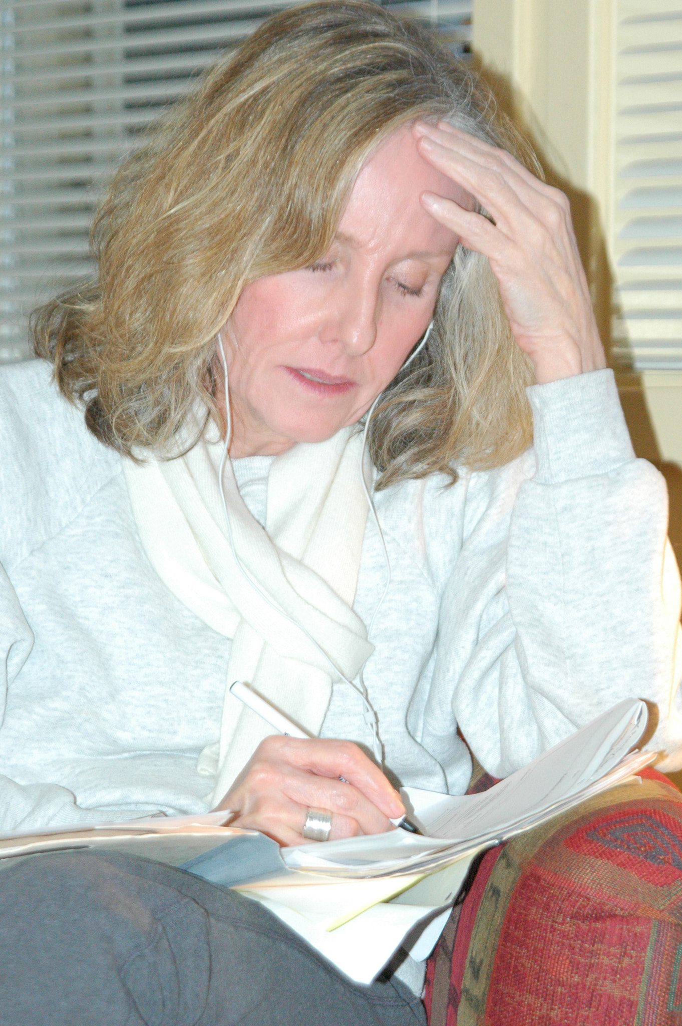 Nikon D70 sample photo. Businesswoman working. photography