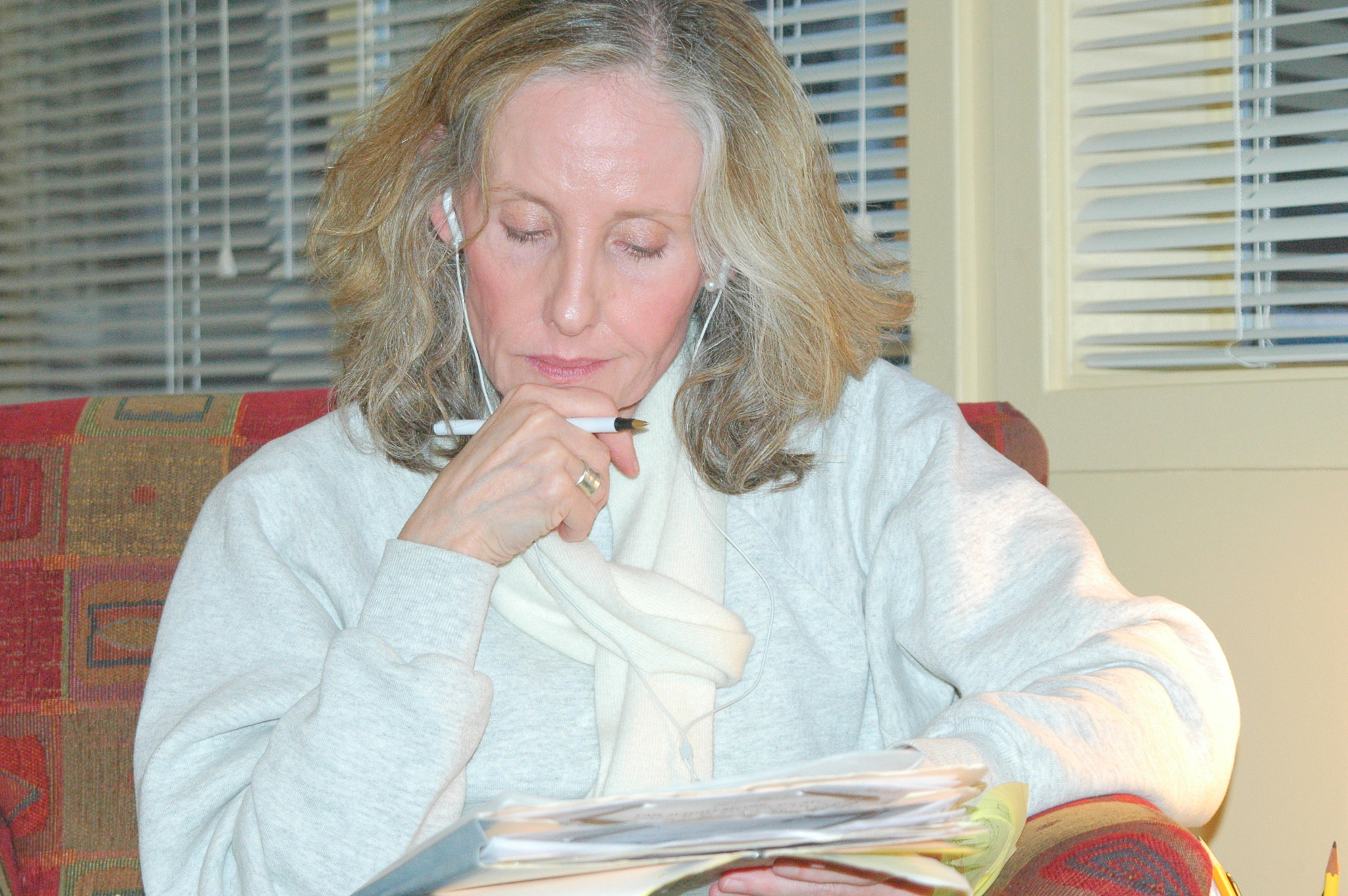 Nikon D70 sample photo. Businesswoman working. photography
