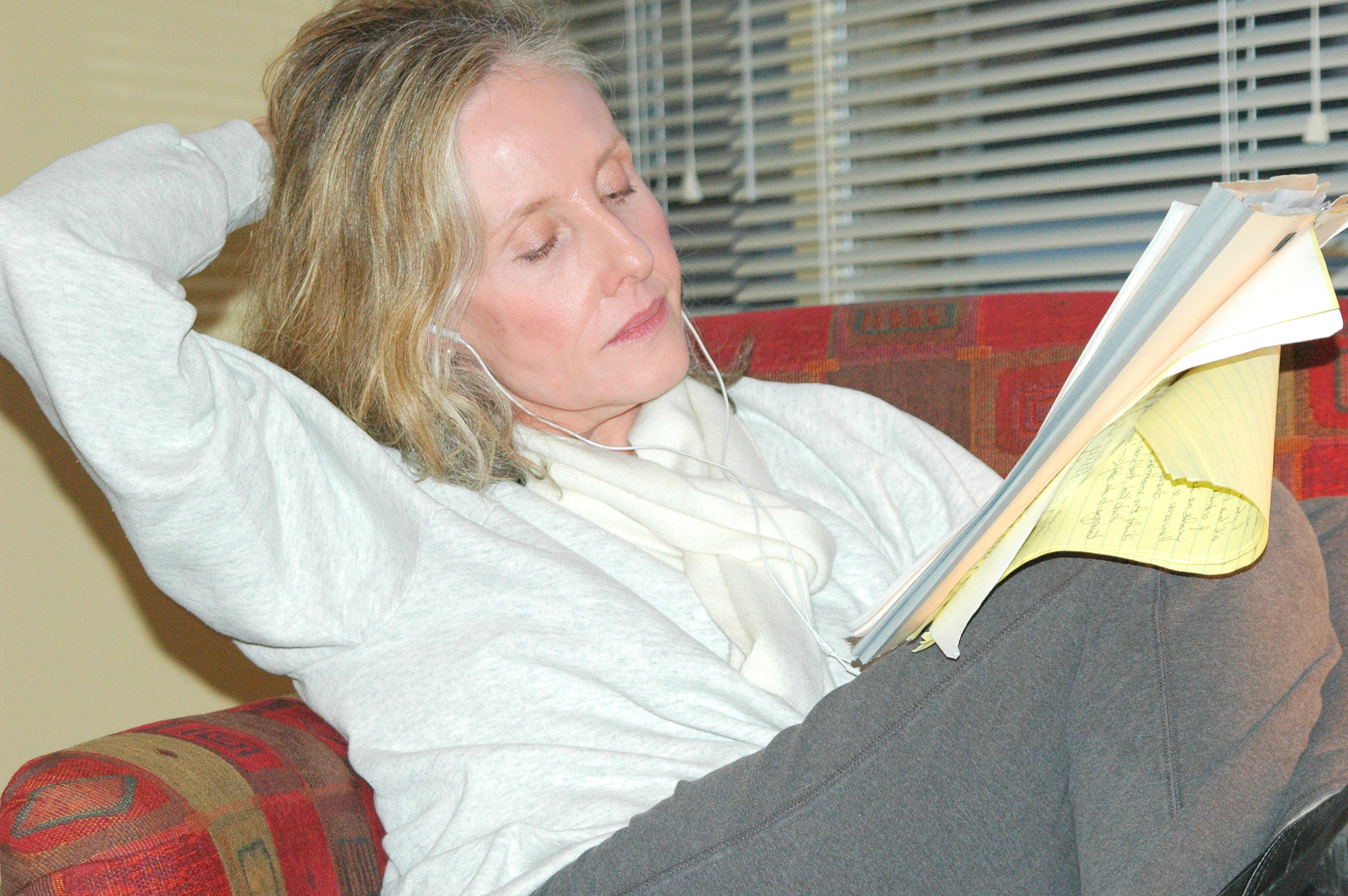 Nikon D70 sample photo. Businesswoman working. photography