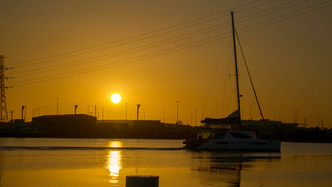 Sony a6000 + Sony Vario Tessar T* FE 24-70mm F4 ZA OSS sample photo. Sail away photography