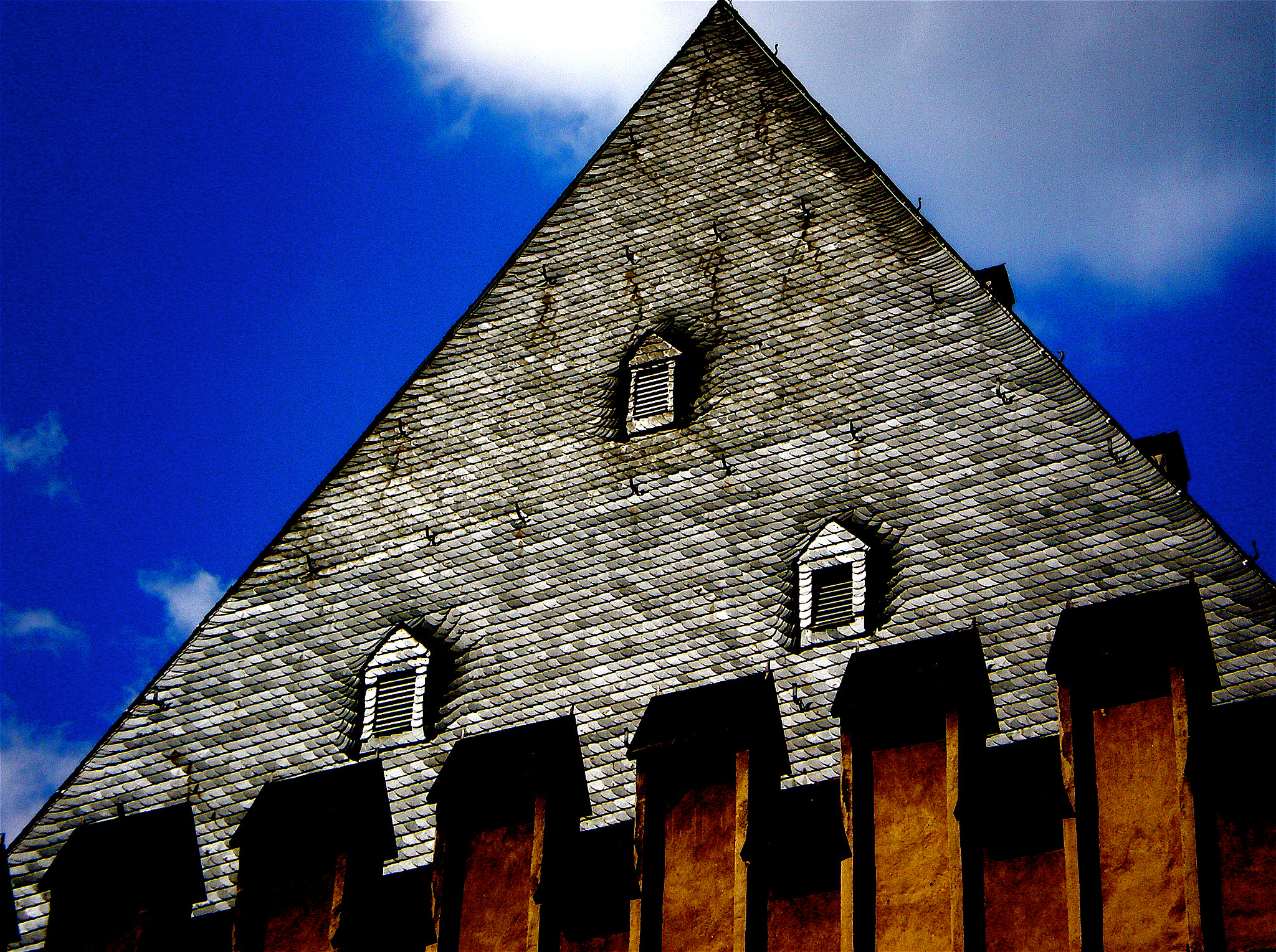 Olympus FE230/X790 sample photo. Frankfurt architecture photography