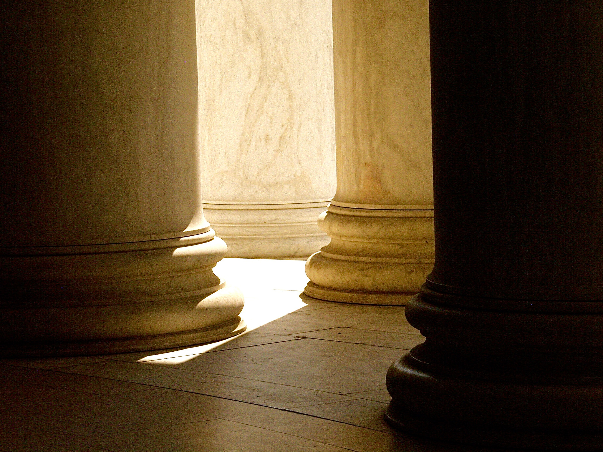 Olympus E-10 sample photo. Washington dc jefferson memorial columns photography