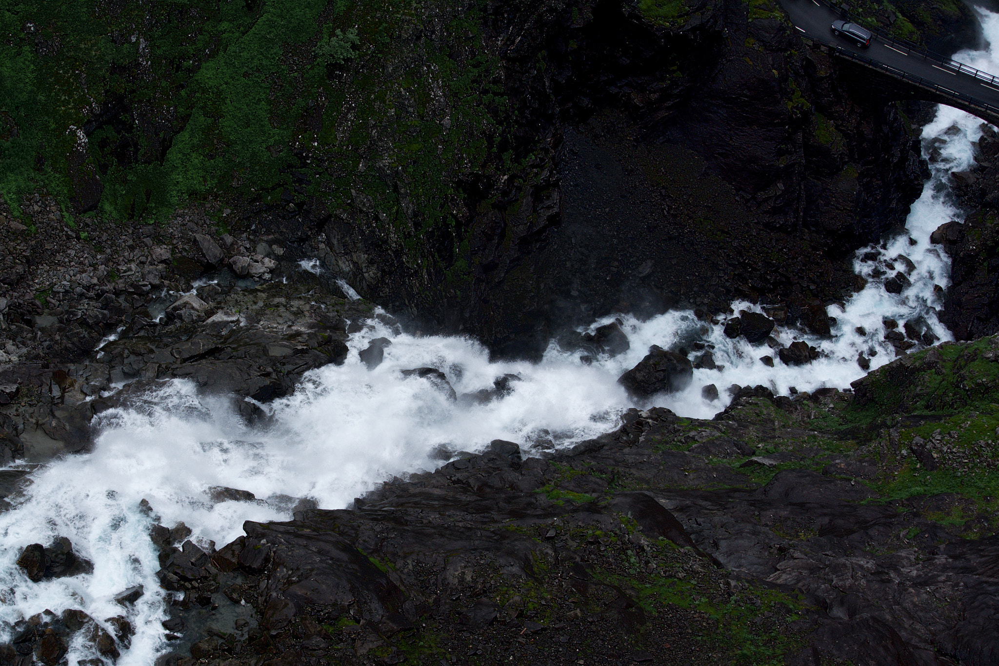 55.00 - 300.00 mm f/4.5 - 5.6 sample photo. W photography