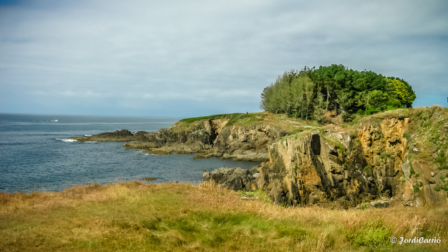 Nikon COOLPIX P1 sample photo. Picturesque cliffs photography
