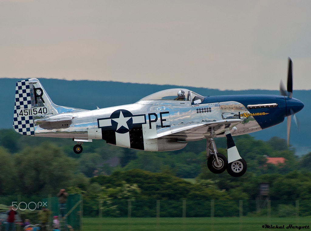 Sony Alpha DSLR-A700 + Sigma 150-500mm F5-6.3 DG OS HSM sample photo. P-51d mustang photography