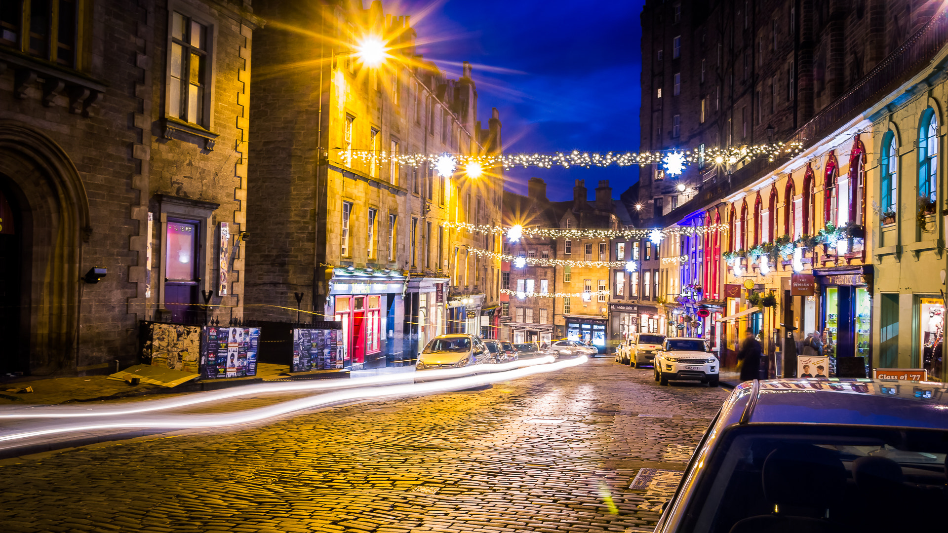 Canon EOS 550D (EOS Rebel T2i / EOS Kiss X4) + Sigma 18-50mm f/2.8 Macro sample photo. Victoria st. edinburgh photography