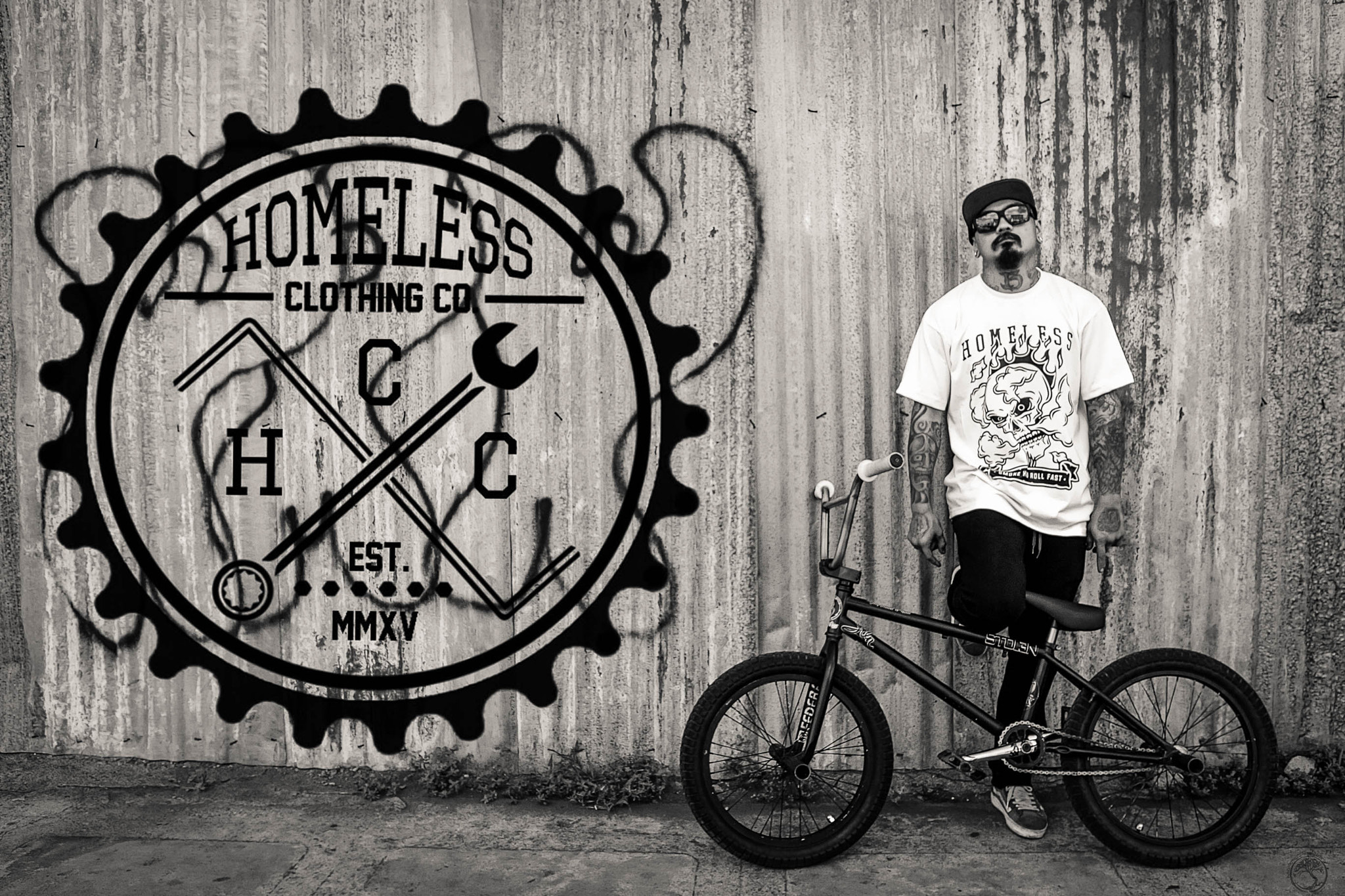 Canon EOS 1000D (EOS Digital Rebel XS / EOS Kiss F) sample photo. Homeless clothing b&w photography