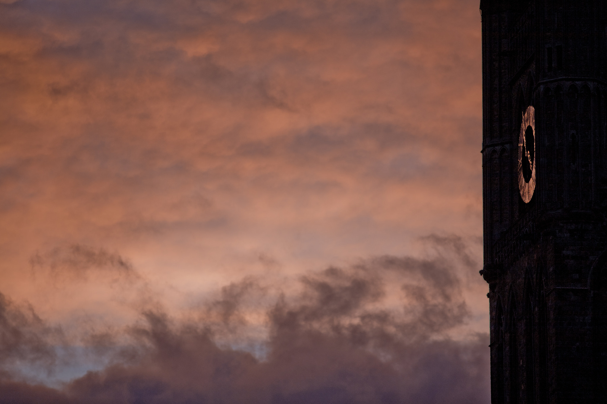 Canon EOS 5D + Canon EF 200mm F2.8L II USM sample photo. Kortrijk city hall tower clock photography