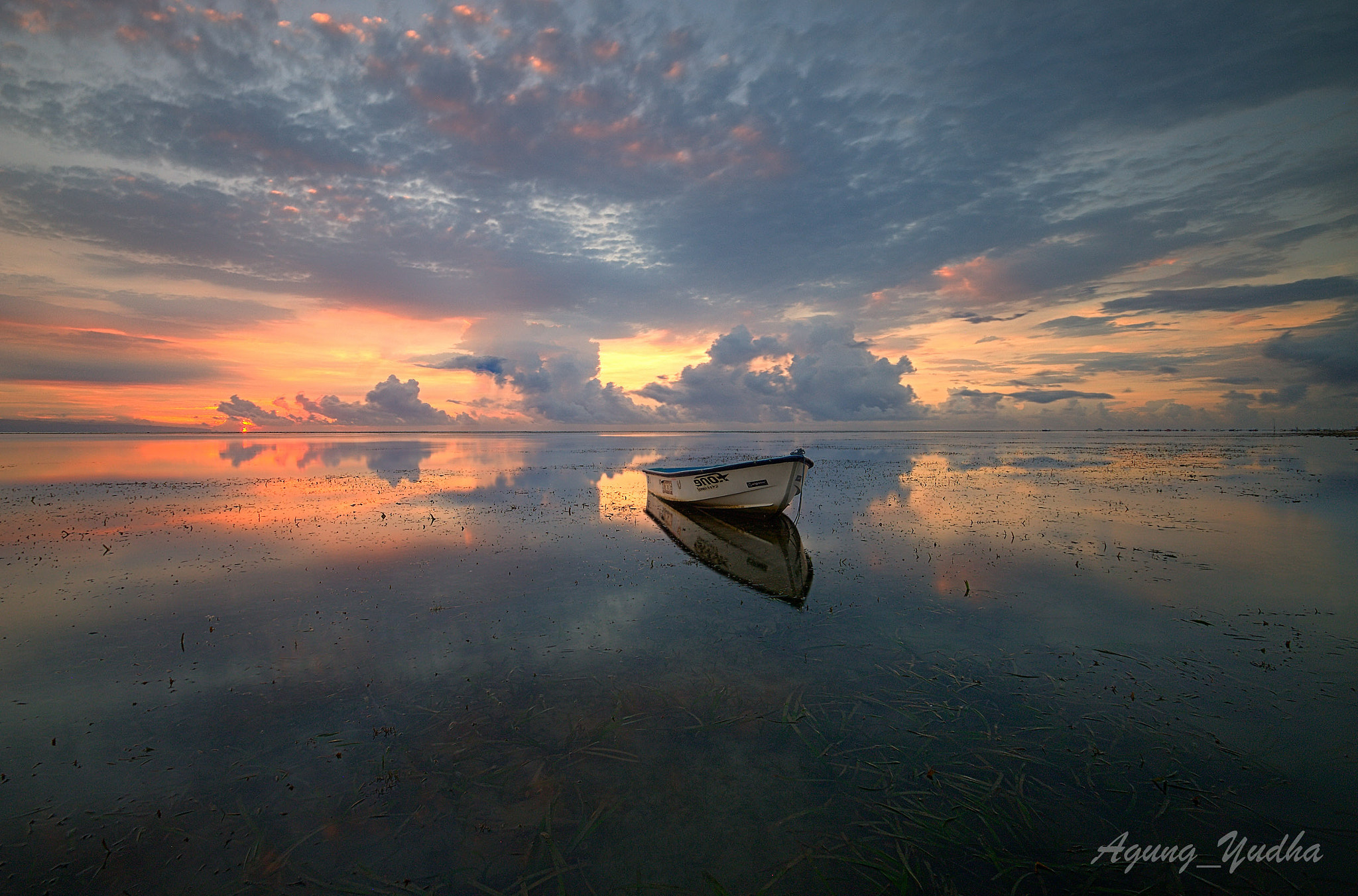 Tamron SP AF 10-24mm F3.5-4.5 Di II LD Aspherical (IF) sample photo. The boats photography