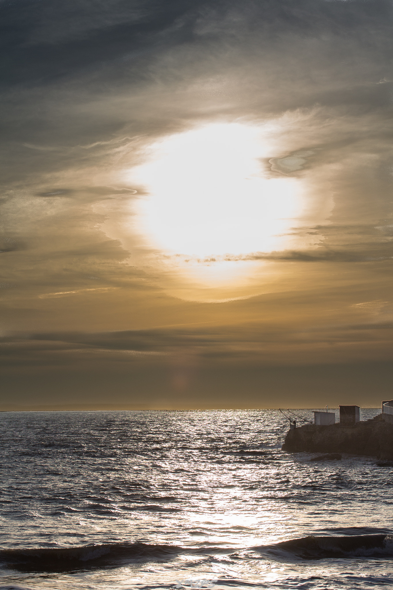 Canon EF-S 60mm F2.8 Macro USM sample photo. Sunset in royan ( france) photography