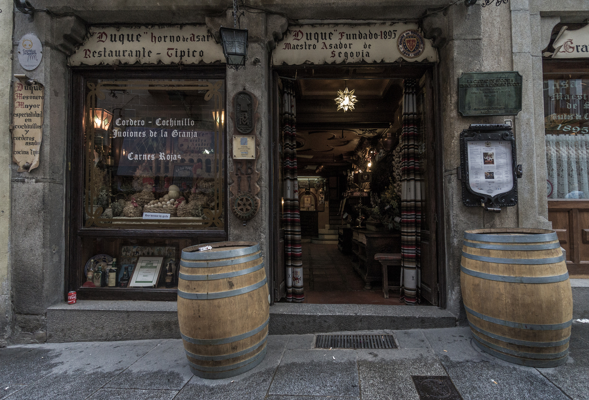 Sony Alpha NEX-F3 + Sony E 10-18mm F4 OSS sample photo. In toledo. photography