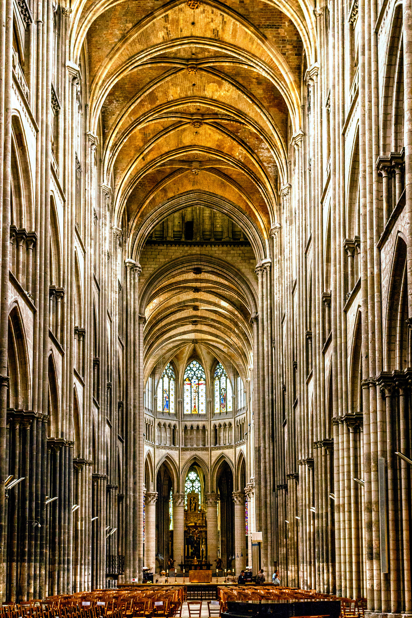 Sigma 18-50mm F2.8-4.5 DC OS HSM sample photo. Cathedral photography
