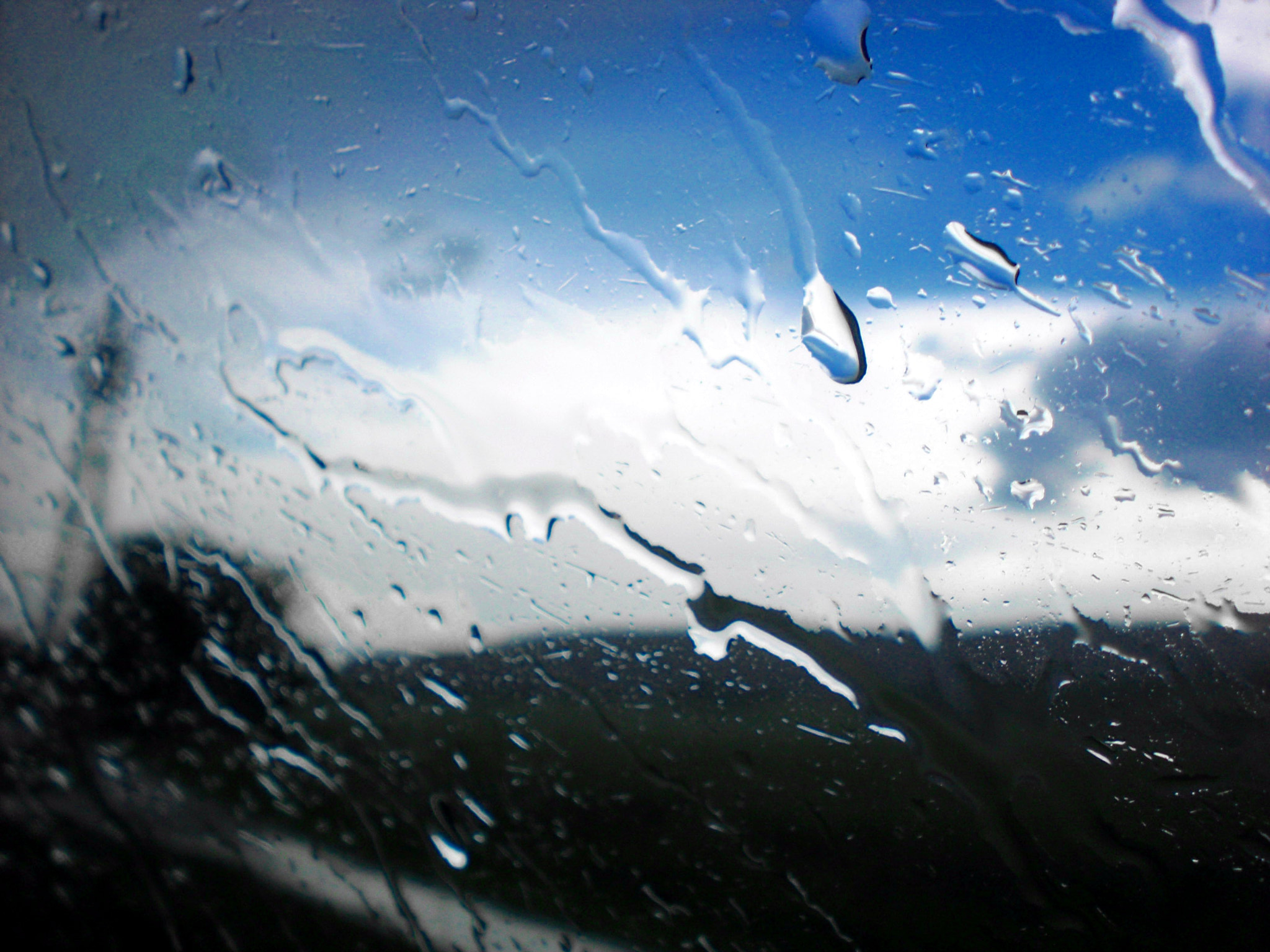 CASIO EX-Z80 sample photo. Rain drops on the window photography