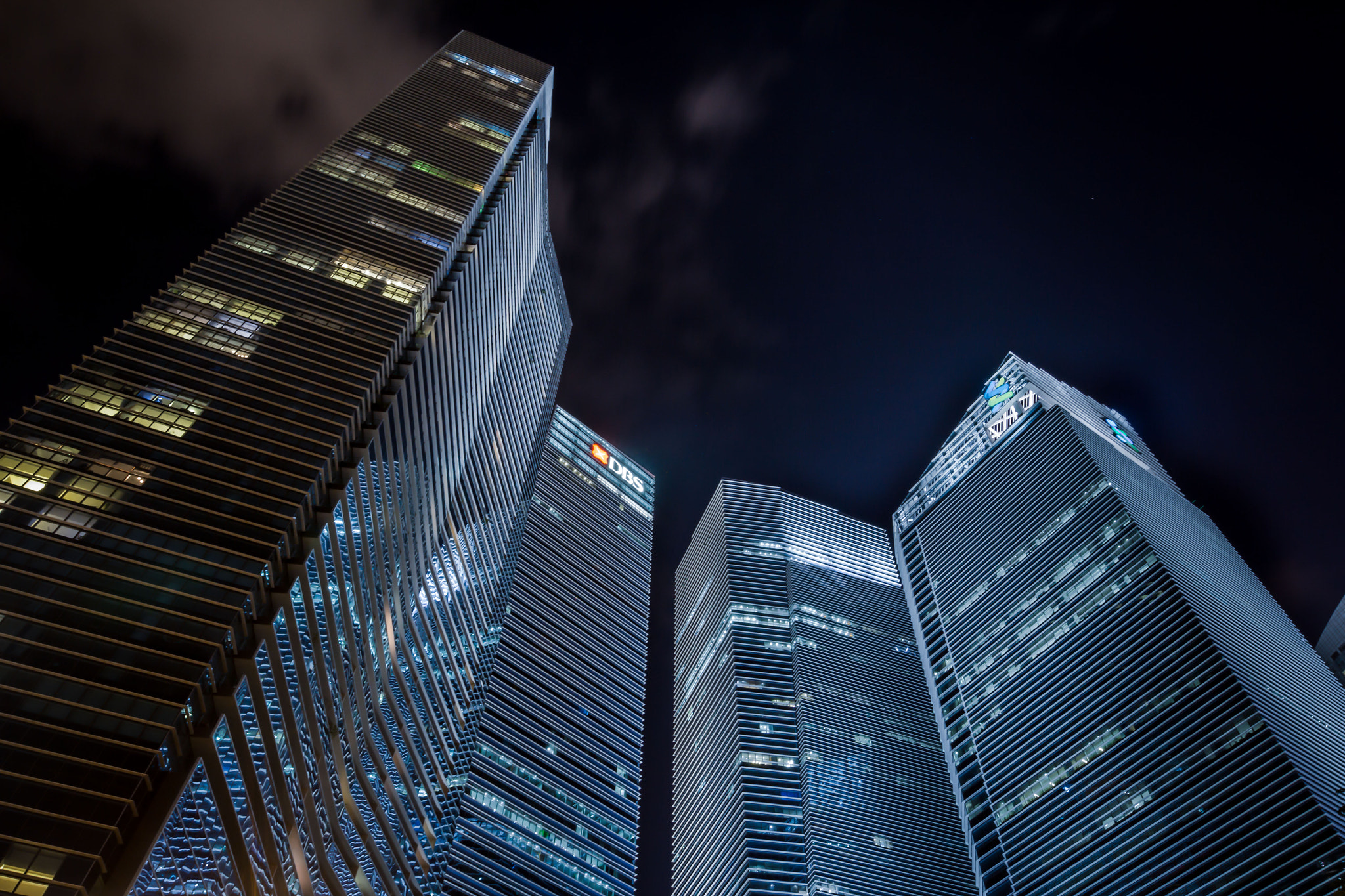 Canon EOS 60D + Canon EF 300mm f/2.8L sample photo. Skyscrapers photography