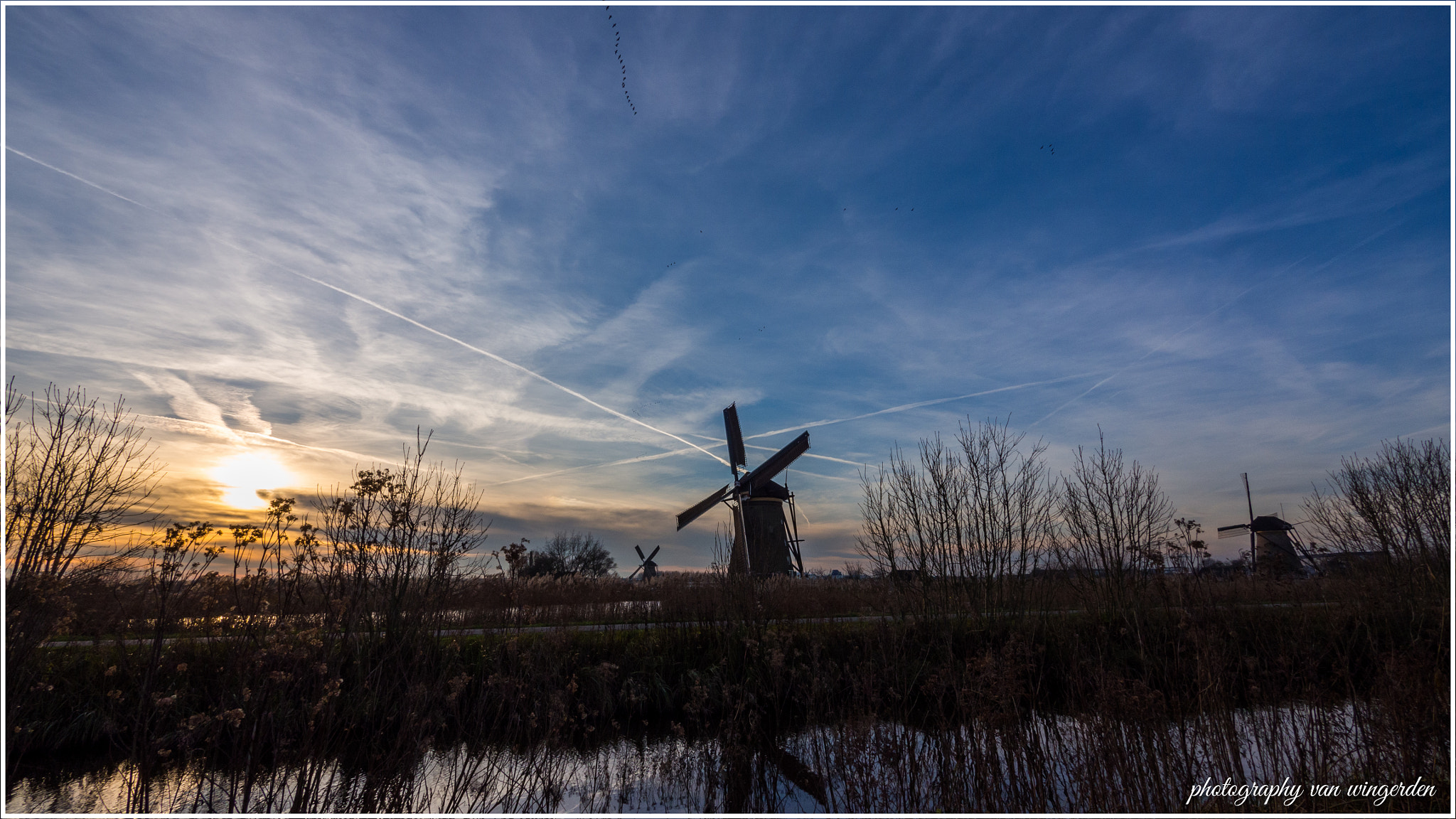 Olympus OM-D E-M10 II + Panasonic Lumix G Vario 7-14mm F4 ASPH sample photo. Kinderdijk photography