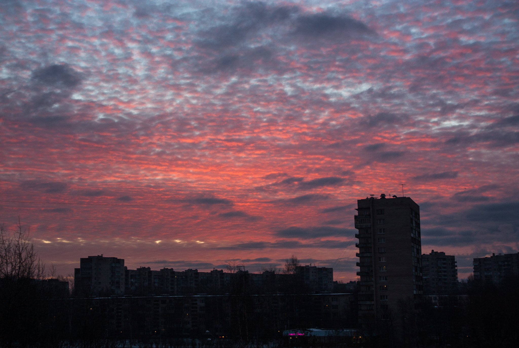 Sigma 17-70mm F2.8-4 DC Macro OS HSM sample photo. Sunrise in december photography