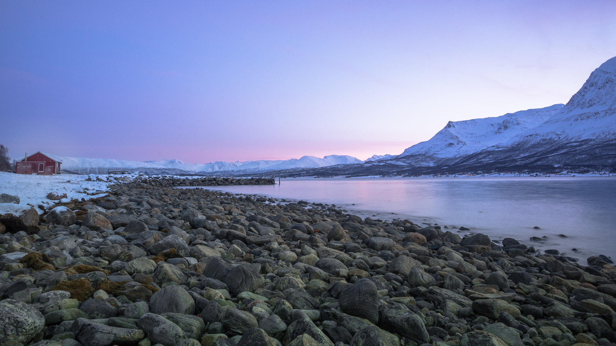 Sony Alpha a5000 (ILCE 5000) + Sony E 10-18mm F4 OSS sample photo. The laying stones photography