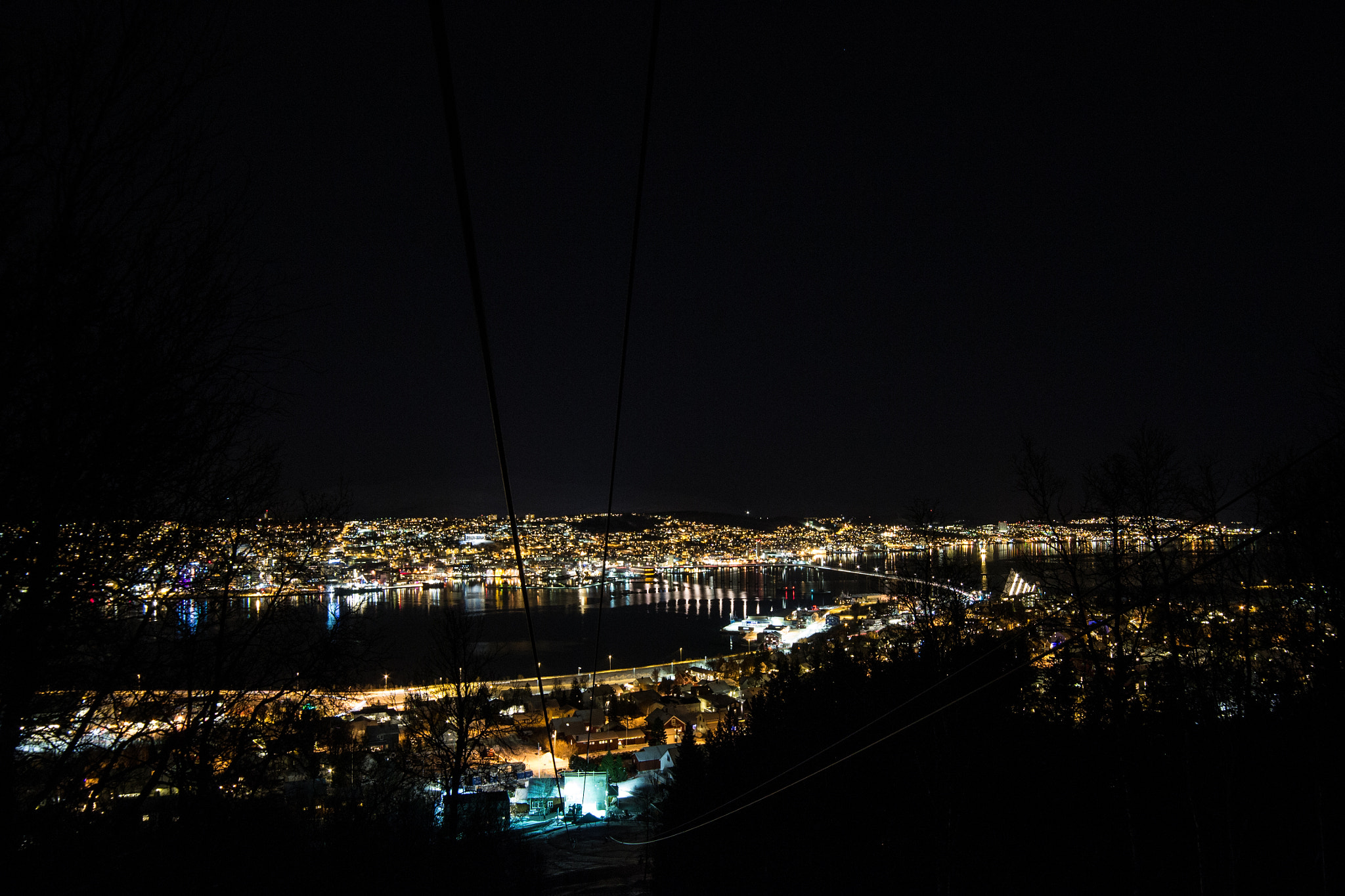 Samyang 14mm F2.8 ED AS IF UMC sample photo. Tromsø city and the church ishavskatedralen photography