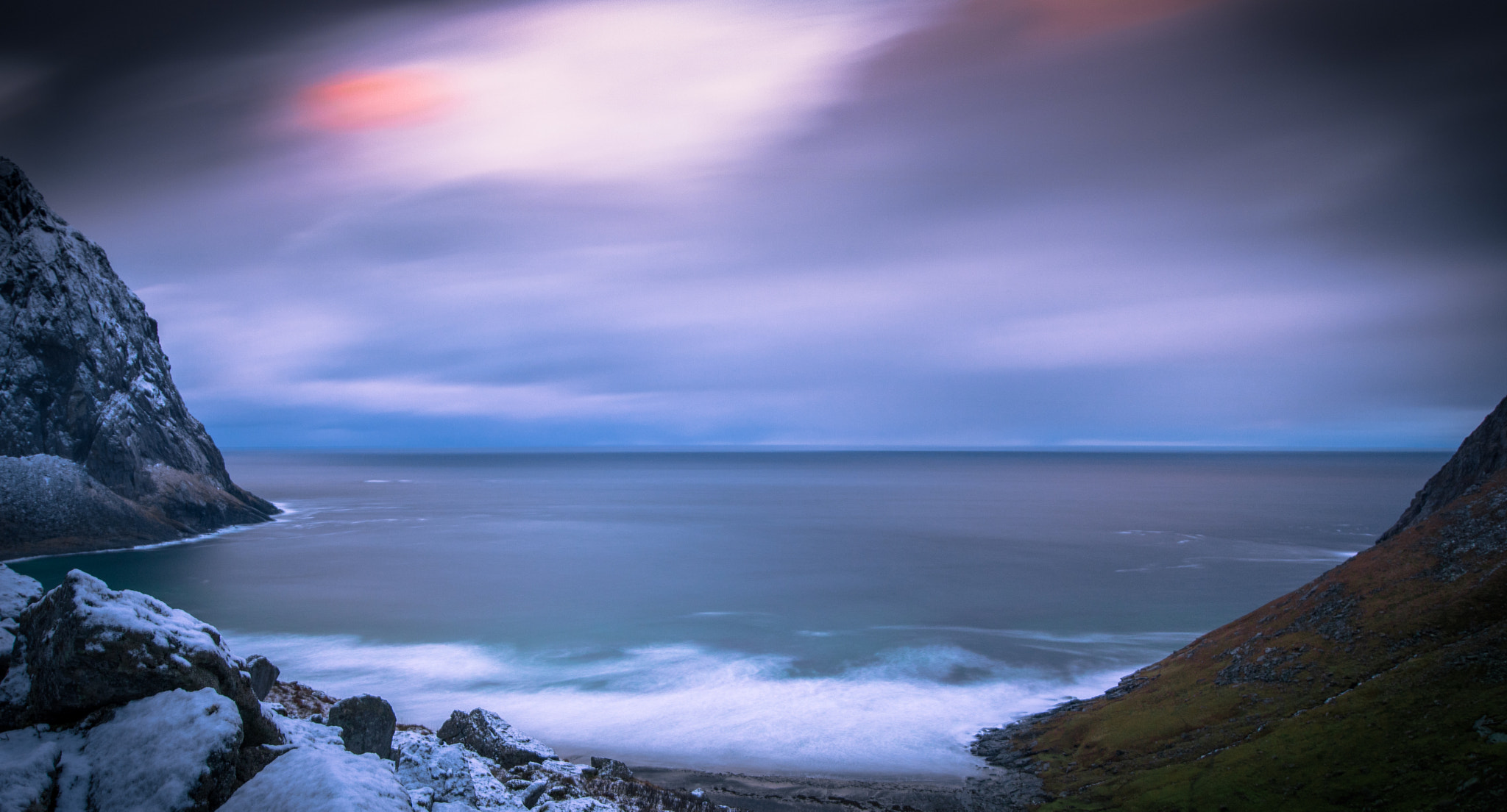 Canon EOS 750D (EOS Rebel T6i / EOS Kiss X8i) sample photo. Kvalvika beach photography
