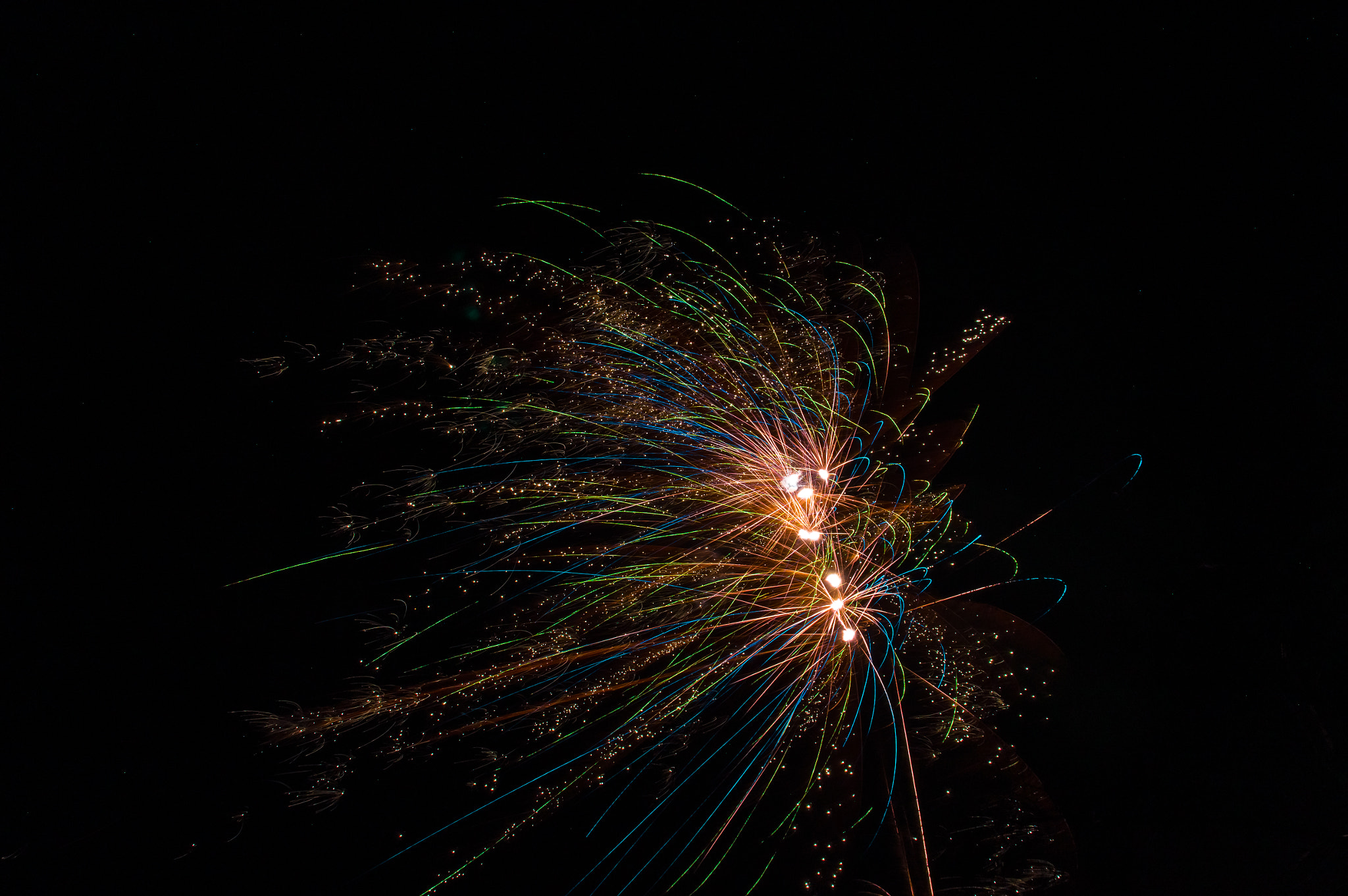 Sigma 17-70mm F2.8-4 DC Macro HSM sample photo. Happy new year 500px photography