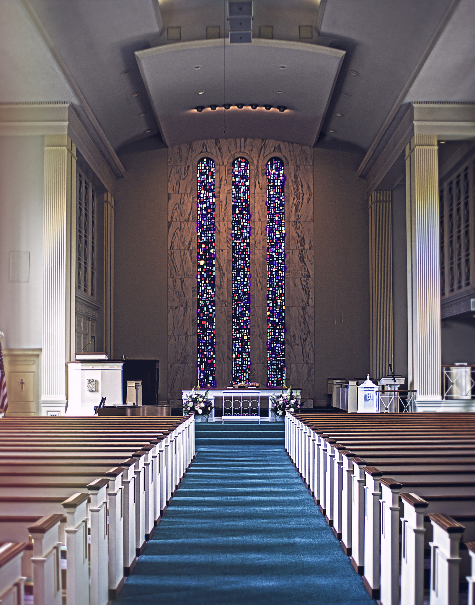 Canon EF 28-80mm f/3.5-5.6 sample photo. Church interiorfinal photography