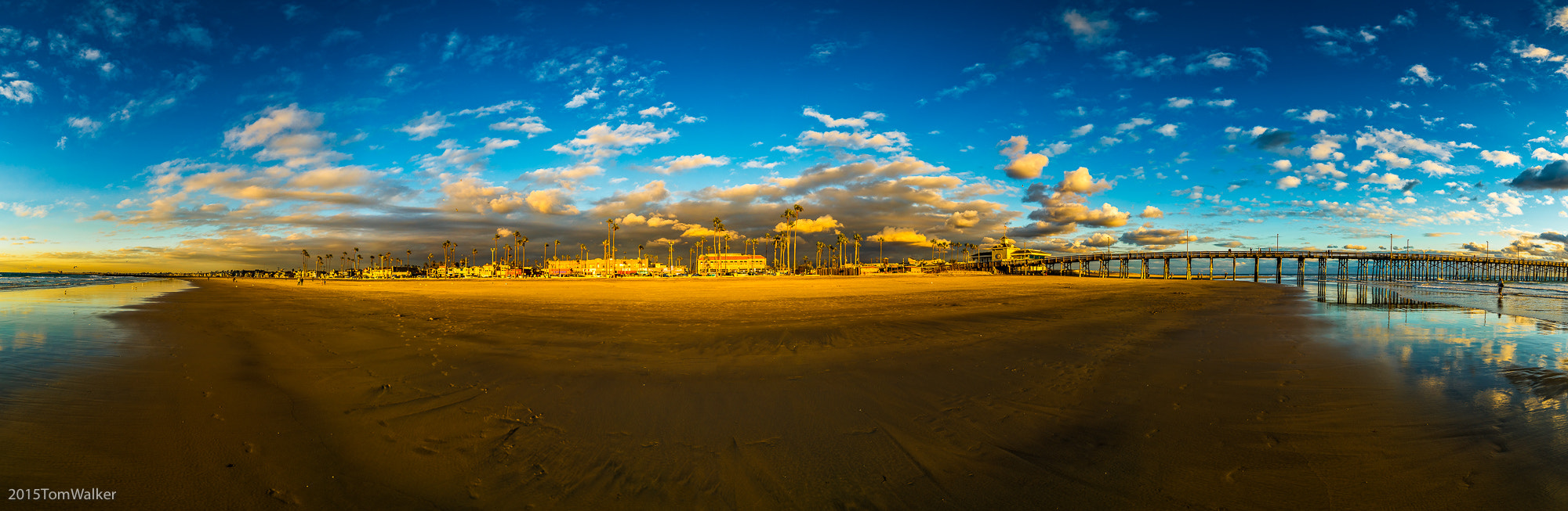 Nikon AF-S Nikkor 18-35mm F3.5-4.5G ED sample photo. Blake's sunset pano photography
