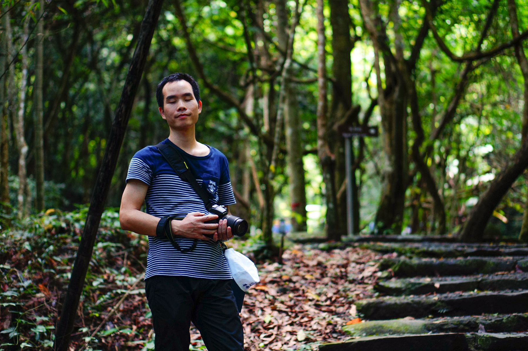 Sony Alpha NEX-3N + E 50mm F1.8 OSS sample photo. Nian () photography