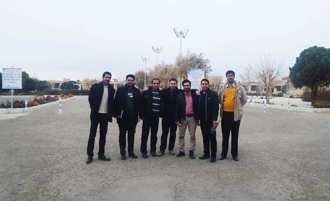 دانشگاه