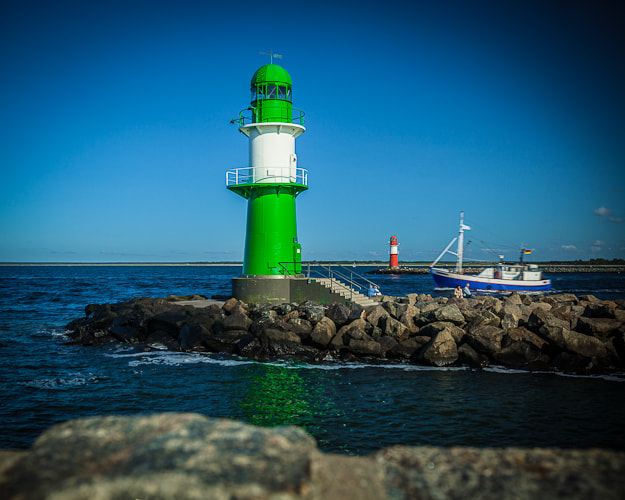 Grüner Leuchtturm Warnemünde by Karsten Socher / 500px