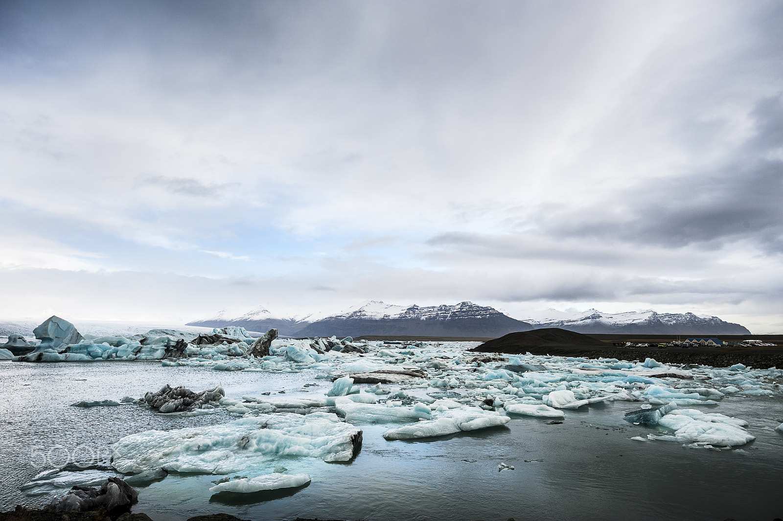 Nikon D700 + Nikon AF-S Nikkor 20mm F1.8G ED sample photo. Icebergs photography