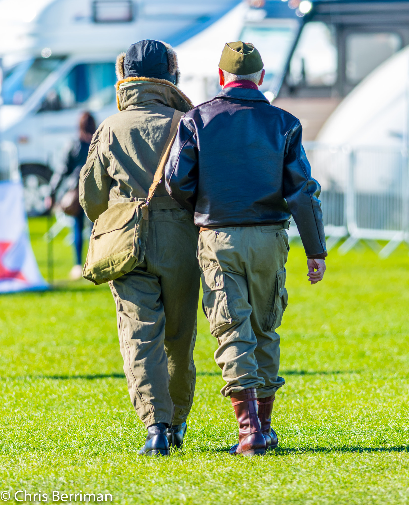 Nikon D5300 + Nikon AF-S Nikkor 300mm F4D ED-IF sample photo. Nostalgic walk photography