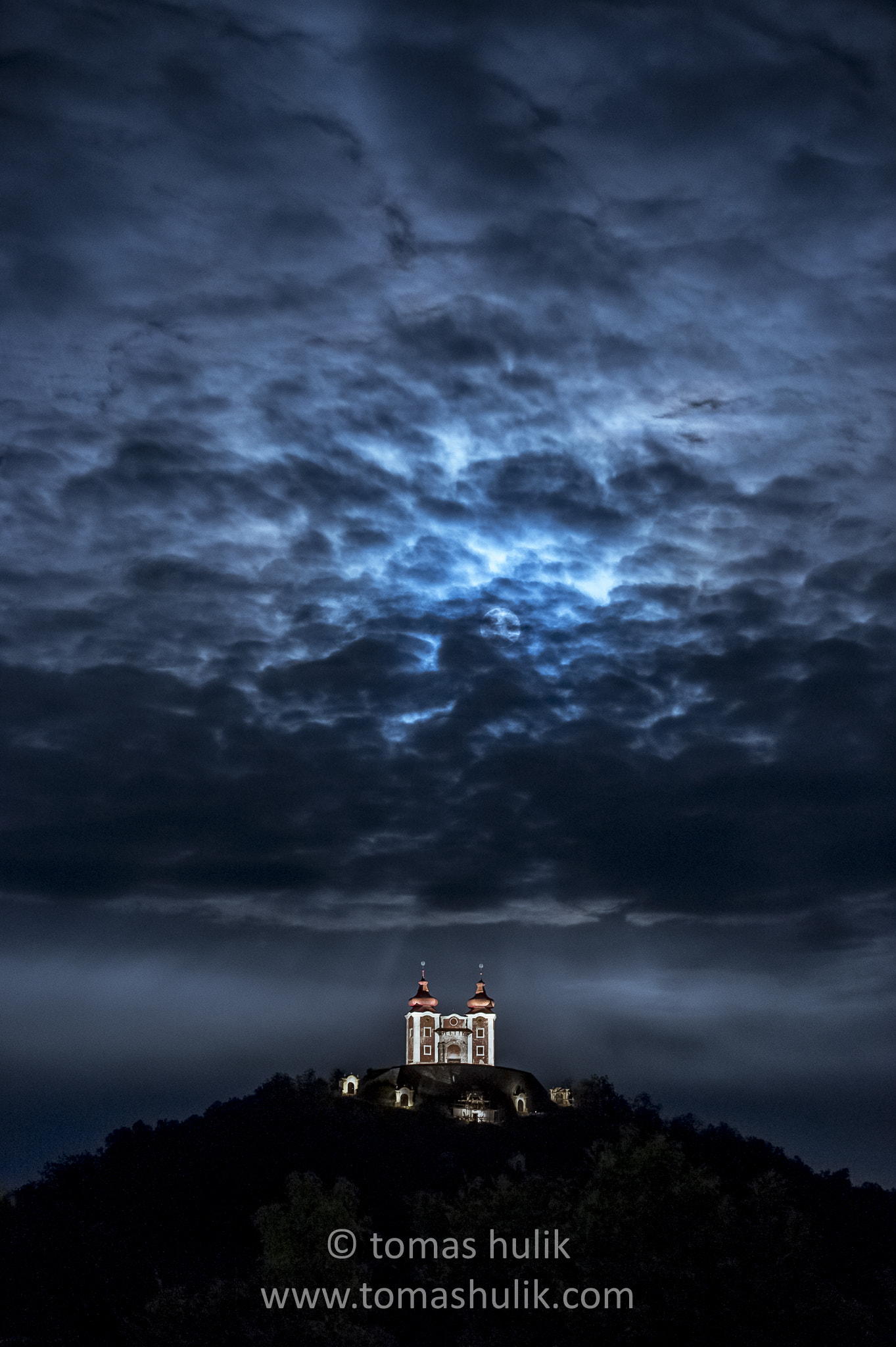 AF-S Zoom-Nikkor 80-200mm f/2.8D IF-ED sample photo. Banska stiavnica photography
