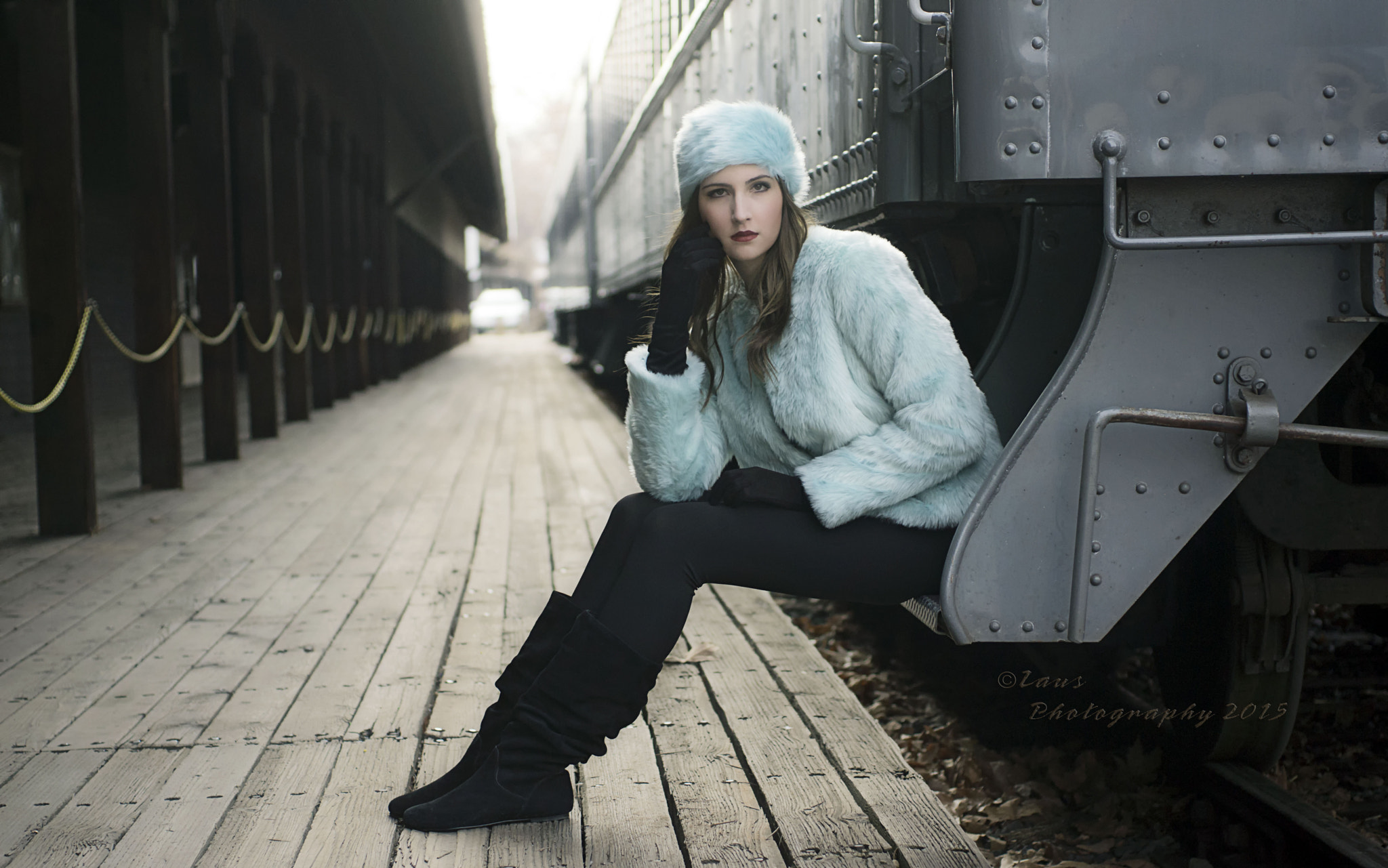 Sony 50mm F2.8 Macro sample photo. Blue fur coat photography