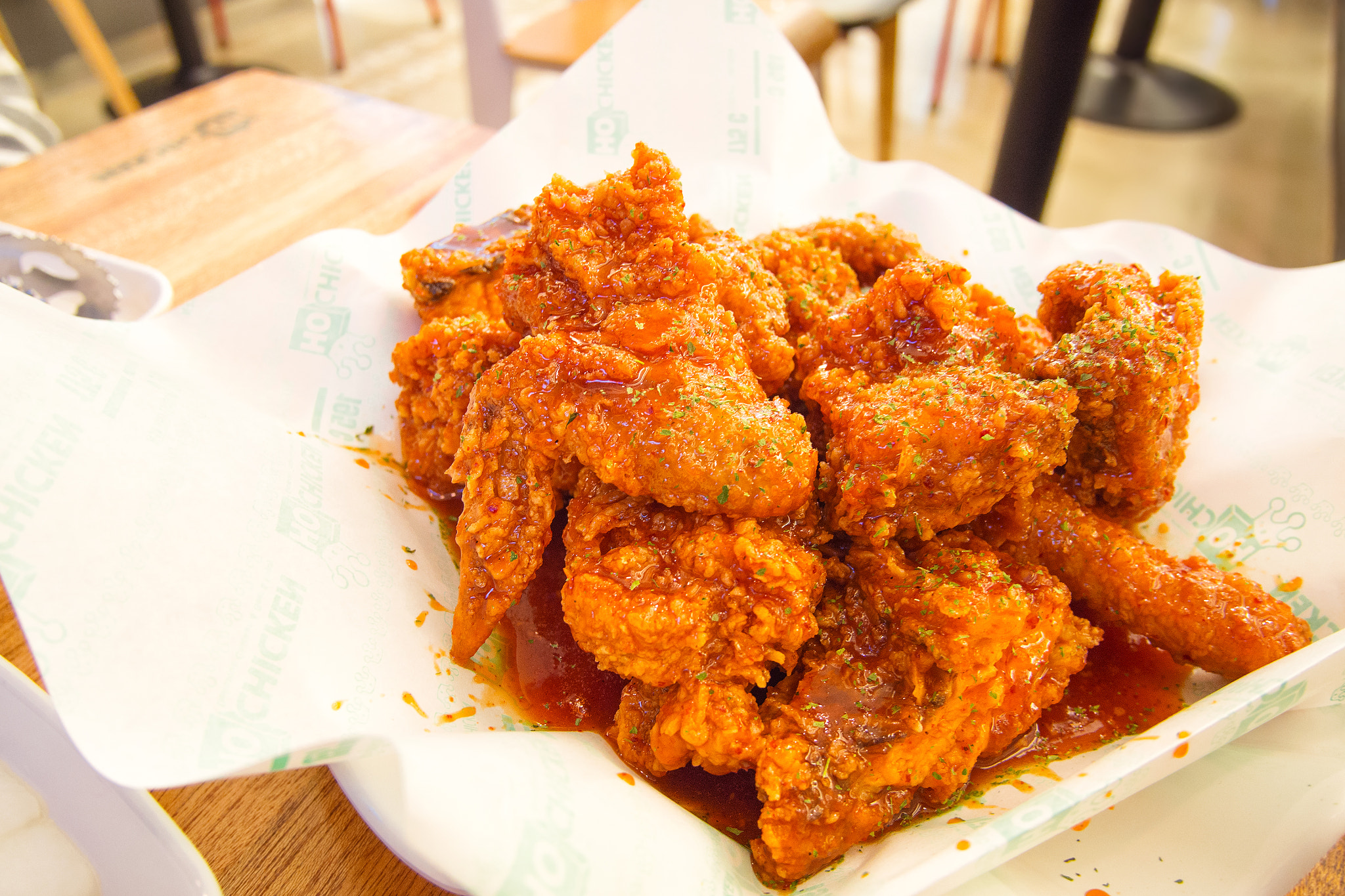 Olympus PEN E-P5 sample photo. Hot chicken photography