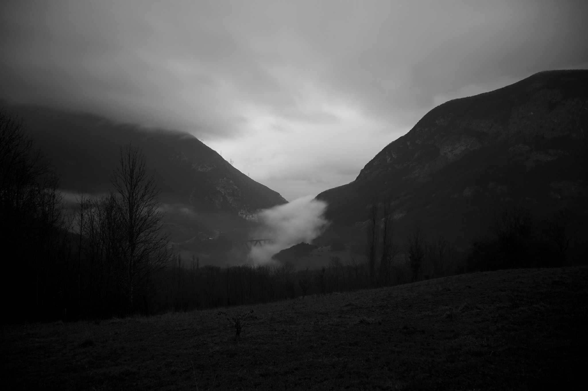 Sony a7 + Sigma AF 28-70mm F2.8 sample photo. Between the mountain, the foggy river - long expos photography