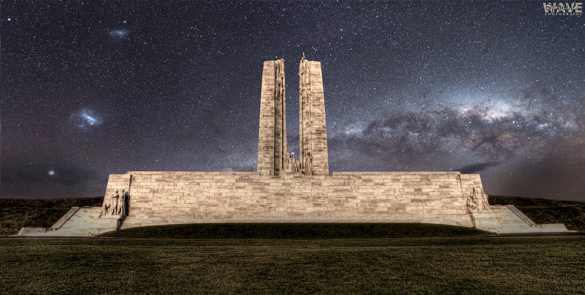 Canon EF-S 17-55mm F2.8 IS USM sample photo. Canadian memorial (vimy) photography